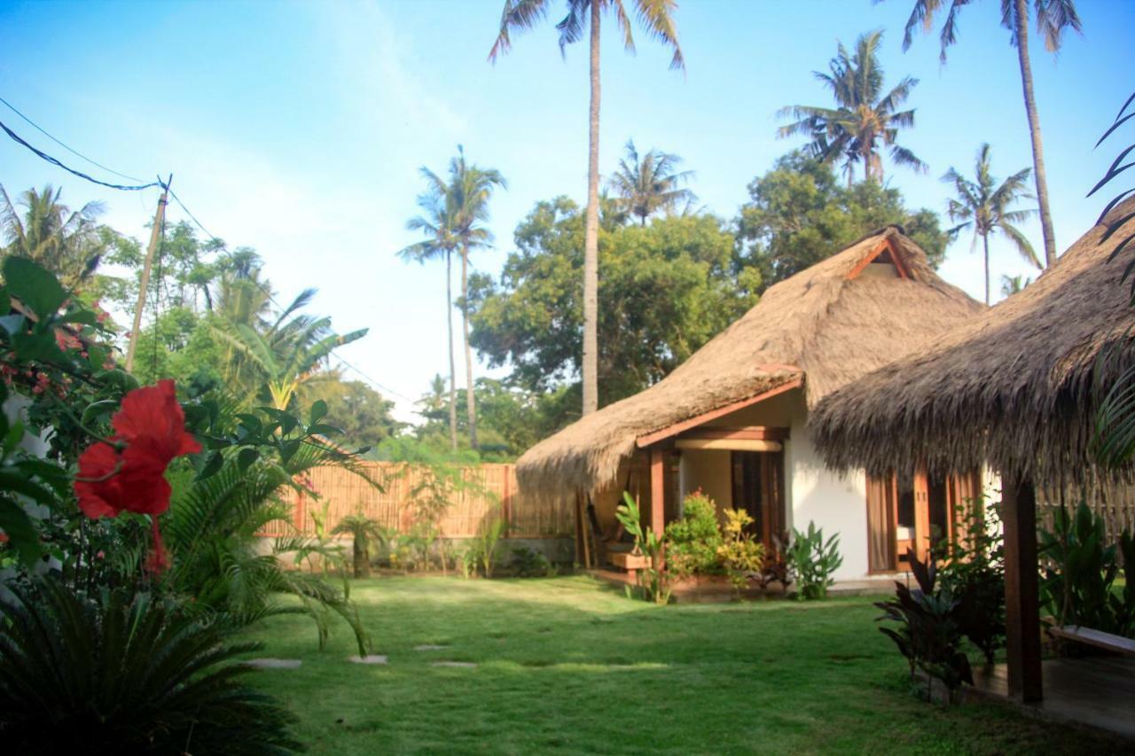 Nanas Homestay Bungalow Gili Air Esterno foto